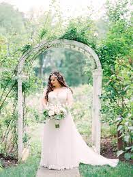 Essence Of Australia Wedding Dress D2038 Arielle Doneson Photography Boho Wedding Dress W Essence Of Australia Wedding Dress Bridal Photoshoot Curvy Bride
