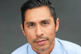 Randy Earles's Instagram, Twitter & Facebook