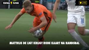 Het contract van bondscoach de boer loopt tot die mondiale eindronde, maar de komende weken zal zijn functioneren. Zn1jxjewjwi Cm