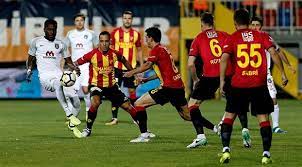 لن نتخلى عن لقب الدوري التركي. Ø¥ØµØ§Ø¨Ø© 4 Ù„Ø§Ø¹Ø¨ÙŠÙ† ÙÙŠ Ø§Ù„Ø¯ÙˆØ±ÙŠ Ø§Ù„ØªØ±ÙƒÙŠ Ø¨ÙƒÙˆØ±ÙˆÙ†Ø§