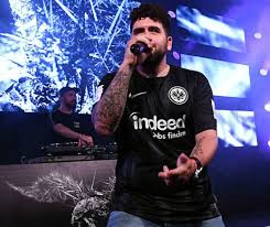 4,6 von 5 sternen 11. New Eintracht Frankfurt Jersey 2018 19 Vega Bosca Help Unveil New Nike Sge Kit Football Kit News