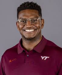 Eric Gallo's Instagram, Twitter & Facebook