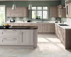 julian graham kitchens & bathrooms, 325