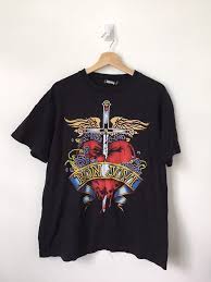 vintage 00s bon jovi bootleg t shirt vintage bon jovi promo etsy in 2021 vintage tee shirts rock t shirts rock shirts