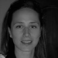 100+ profilů „Dada“