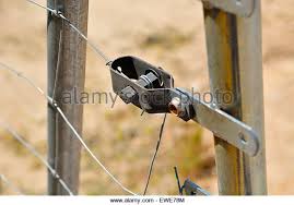 Résultat de recherche d'images pour "fence wire tensioner"