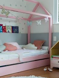 Cama Para Criança De 4 Anos Quarto Com Berco E Cama Casinha Para Um Casal De Irmaos Cama Casa Quartos E Decoracao Sala