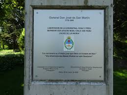 Cuando tenía cuatro años su familia se trasladó a buenos aires y a los siete se embarcó a españa donde siguió estudios en el seminario de nobles de madrid para luego seguir la carrera militar en el ejército español alcanzando el grado de teniente coronel en 1808. Wien Jose De San Martin Denkmal