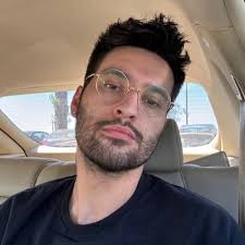 Jim Kang (@jimkangaroo)