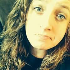 Amanda Lueth's Instagram, Twitter & Facebook