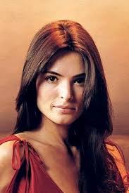 She stands at about 5 feet 10 inches. Vampirella 1996 Movie Where To Watch Streaming Online Plot