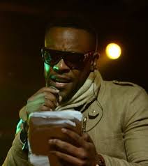 Curtas notas biográficas de G2