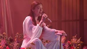 Jun 21, 2021 · lorde's 2022 tour will be promoted by aeg presents in the united states and canada, and marks her first north american tour since 2018. Y5uukeztdsg3qm