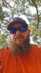 Okay, negative people who only like to see soft wood here.You go 385 xp  with a 20 inch, 050 brand new out of the box, oregon in seasoned yellow  pine probably about twice as hard as poplar. And if you ...