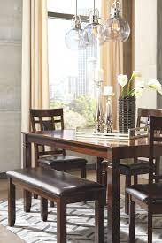 Bennox Dining Room Table And Chairs With Bench Set Of 6 Brown Tisch Und Stuhle Stuhle Tisch