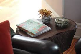 How To Diy Stump Table 17 Apart Stump Table Diy Farm Table Rustic Style Furniture
