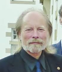 Carole Cameron's Instagram, Twitter & Facebook