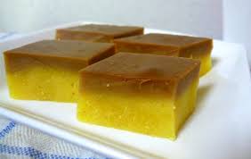 Kuih malaysia ni kalau dapat makan ketika waktu petang bersama keluarga, memang sedap la kan. 10 Resipi Kuih Talam Yang Paling Popular