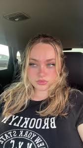 Brooke Bays's Instagram, Twitter & Facebook