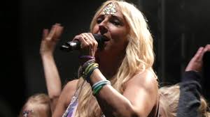 + so what zsunder performance version 06:54. Loona Im Portrat Kandidatin Bei Kampf Der Realitystars 2021