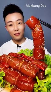 Fat Chinese Guy Eats 10 Rame