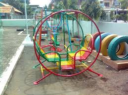 Kamu bisa bermain sambil menikmati pemandangan alam dari kota berastagi yang sangat indah. 8 Permainan Seru Yang Bikin Kamu Ingin Balik Ke Tk Aja