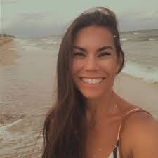 Talia Roberts's Instagram, Twitter & Facebook