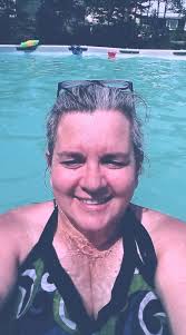 I know the posts have been few and far between the last couple of days, but  the season has slowed me down along with a few health issues. Bear with me  for