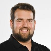 40+ perfiles de «Carlin»