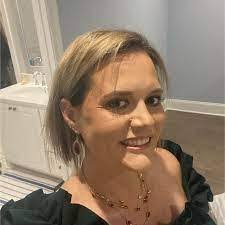 Angela Summerville's Instagram, Twitter & Facebook