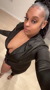 Sherri Mayo's Instagram, Twitter & Facebook