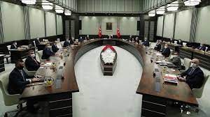 Cumhurbaşkanlığı külliyesi'ndeki kabine toplantısı saat 15.40'da başladı. Yilin Son Kabine Toplantisi Yarin Yapilacak