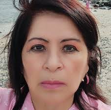 Dora Umanzor's Instagram, Twitter & Facebook