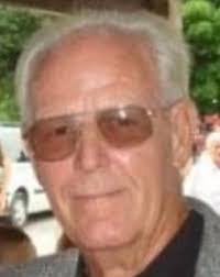 Roger Carden's Instagram, Twitter & Facebook