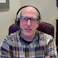 Luis Benson's Instagram, Twitter & Facebook