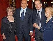 Jan 14, 2018 · il padre di silvio berlusconi, la buon anima luigi, deve essere stato un vero lavoratore, esempio di persona casa e famiglia, capace di percorrere tutto il cursus professionale possibile all'interno della banca che gli dava da vivere: Morta La Sorella Di Silvio Berlusconi Corriere Della Sera