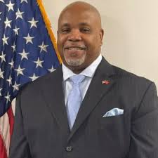 AERO Oklahoma day! Great to be working with Veteran Owned businesses like  Ready 3 and Owner/ CEO Maurice Compton; who are assisting the warfighters  with aircraft mission readiness while continuing…