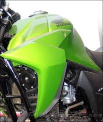 But it looks a whole lot better in looks. Honda Cb Twister A Comprehensive Road Test Report Bikeadvice In