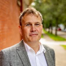 Mark Cherrington's Instagram, Twitter & Facebook