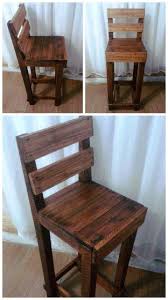 Rustikale Palette Kreationen Fur Diy Haus Dekor Palettede Com Mobel Aus Paletten Barhocker Holz Paletten Hocker