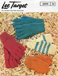 It is also known as wrist warmers and keeps you comfortable, warm in winters and autumn. Childrens Knitting Pattern Childrens Gloves Knitting Pattern Childrens Mittens 2 Needles 2 Pins Dk Glo Gloves Pattern Knitting Patterns Knitted Mittens Pattern