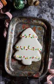 Some people favor the angel on top of the tree, others the star. Decorated Christmas Tree Cookies Bakers Royale