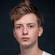 Lovey-Dovey: The Rise of Machines (2023)