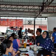 See 737 tripadvisor traveller reviews of 159 sungai petani restaurants and search by cuisine, price, location, and more. Photos At Warung Pokok Ceri Malay Restaurant In Sungai Petani