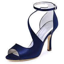 Scopri su zalando da ricca collezione di sandali con plateau da donna, modelli da indossare in ogni occasione della tua giornata per sfoggiare un outfit curato e una camminata grintosa. Scarpe Da Sposa Scarpe Donna Economici Online Ricici Com