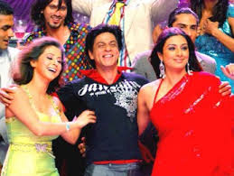Om Shanti Om Movie Review By Maharaja Bollywood Hungama He dreams of becoming a superstar so successful that his bare feet.