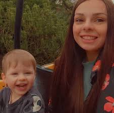 Hey all! So I'm new to Sims 4 (playing