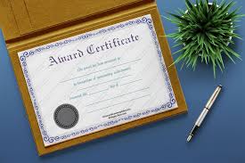Download Download Free Certificate Mockup For Certificate Designs Designhooks