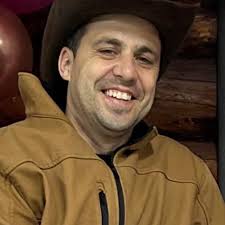 Has crested caracara been spotted in Foleyet?