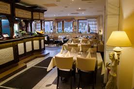 Unweit beliebter städte, wie köln und düsseldorf, ist das hotel ein idealer rückzugsort von hektik und stress und bietet seinen gästen ein. Restaurant Alexander Palace In Langenfeld
